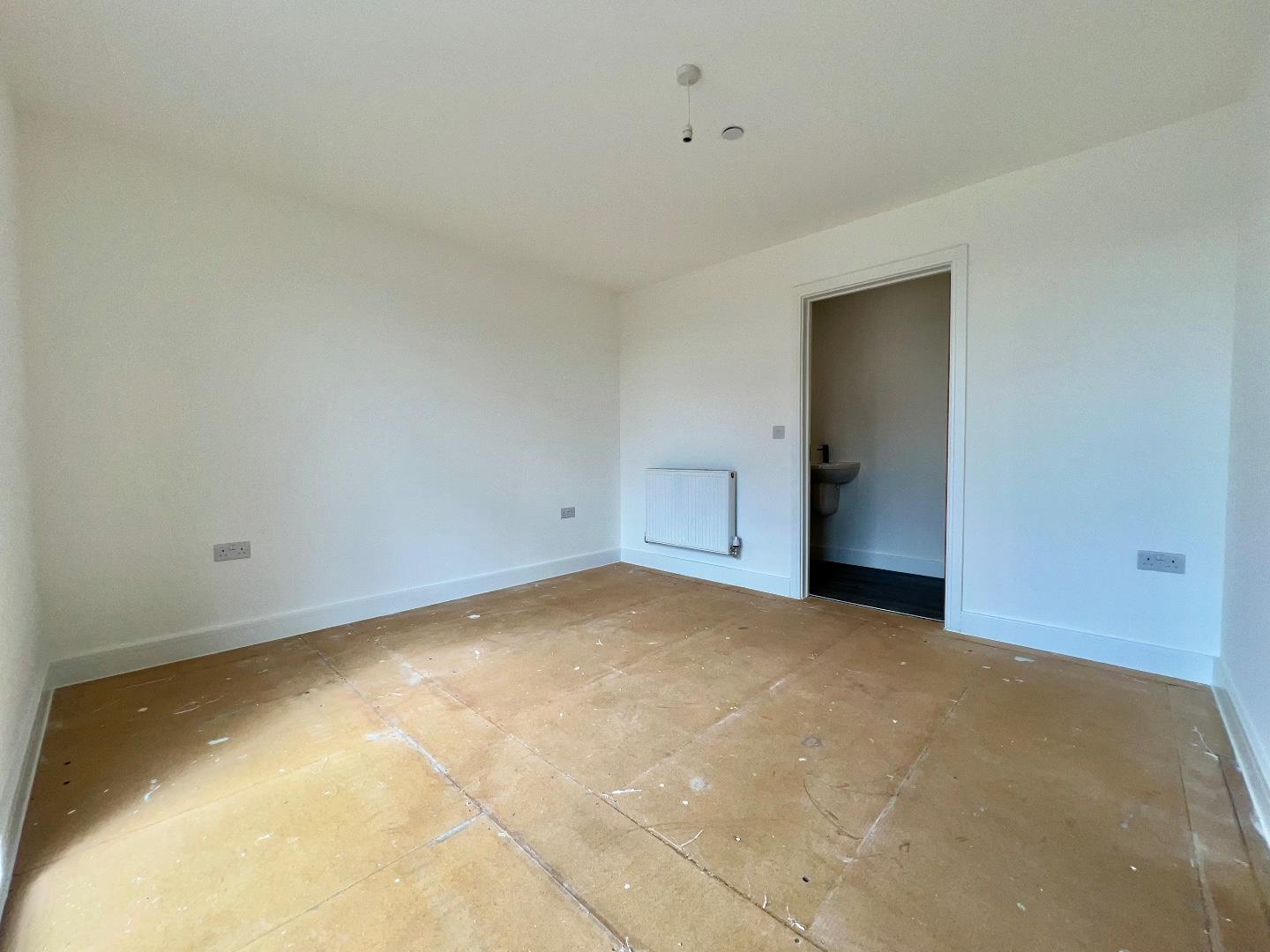 Coed Parc Rise, Bridgend County Borough, CF31 4FJ 4